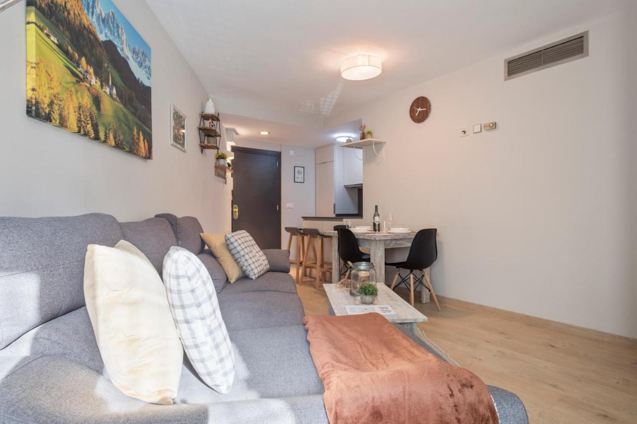 Ferienwohnung Apartamento Renovado Baqueira 1500 Naut Aran Exterior foto