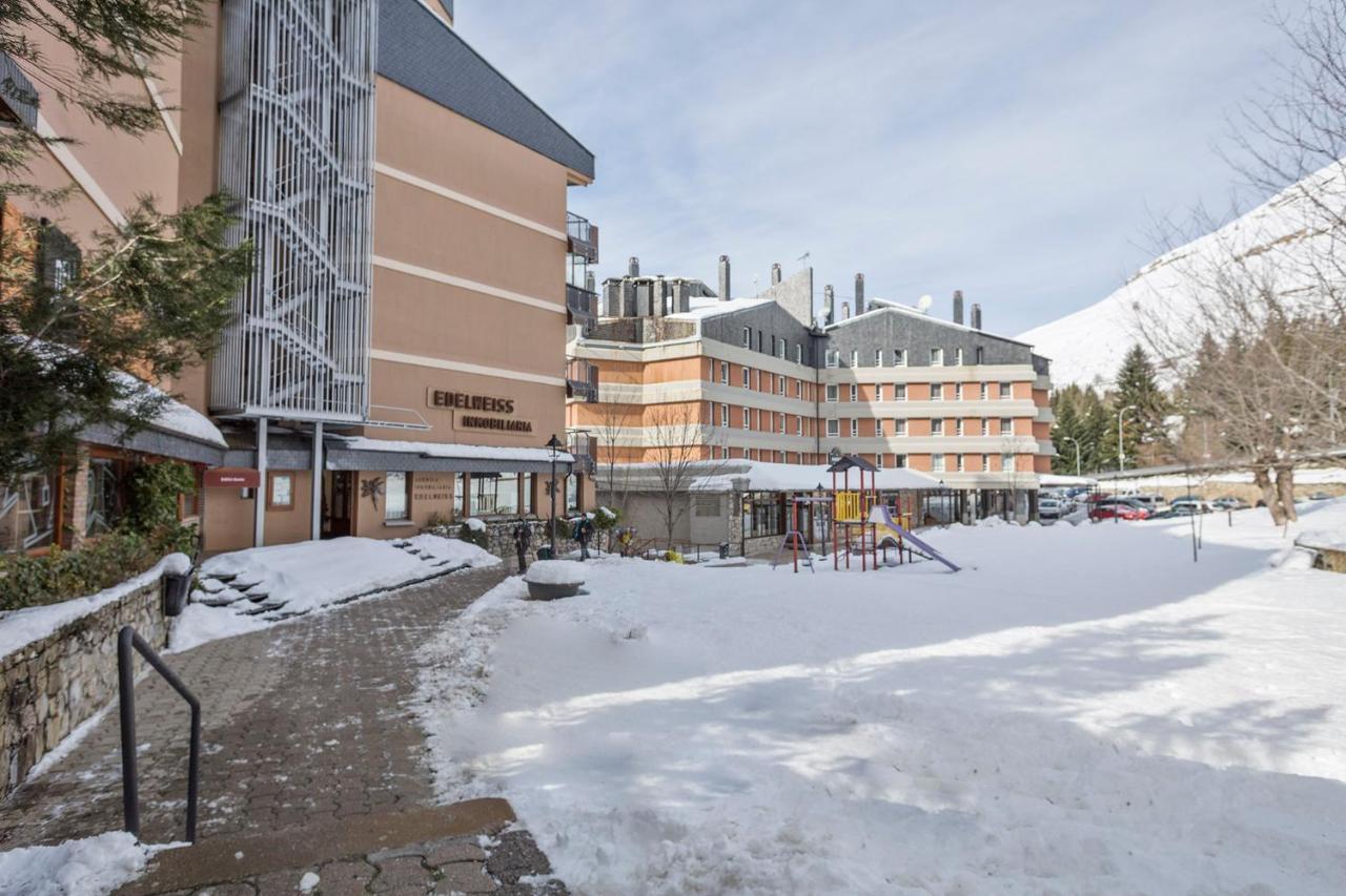 Ferienwohnung Apartamento Renovado Baqueira 1500 Naut Aran Exterior foto
